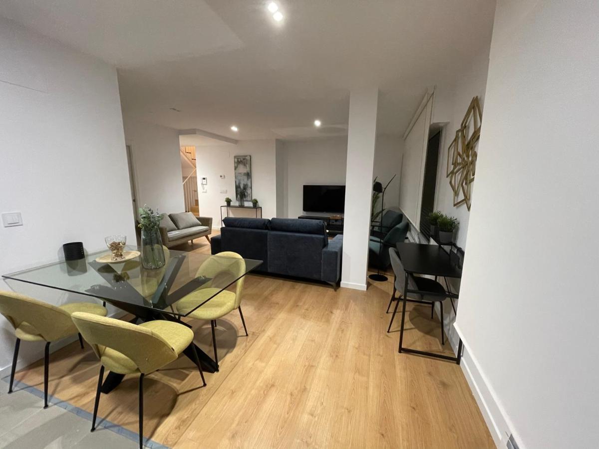 올레이로스 Oktheway Areal Terrace 아파트 외부 사진